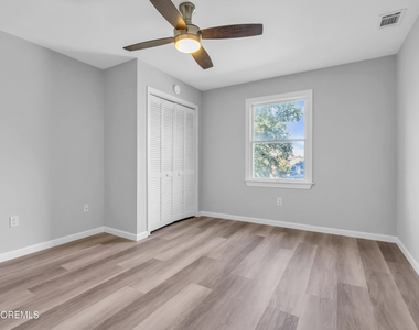 213 Main Street - Photo Thumbnail 14