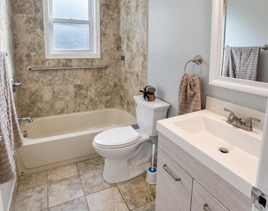 66 Center Avenue - Photo Thumbnail 6