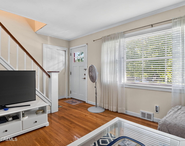 705 Park Avenue - Photo Thumbnail 4