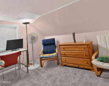 705 Park Avenue - Photo Thumbnail 12