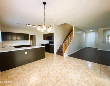 3629 S Adelle Circle - Photo Thumbnail 3