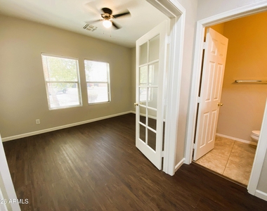 3629 S Adelle Circle - Photo Thumbnail 10