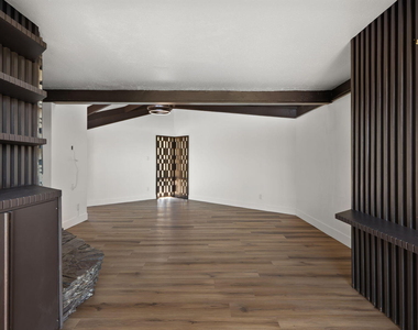 6102 E Quartz Mountain Road - Photo Thumbnail 22