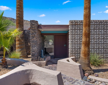 6102 E Quartz Mountain Road - Photo Thumbnail 3