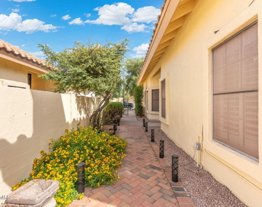9635 E Sutton Drive - Photo Thumbnail 62