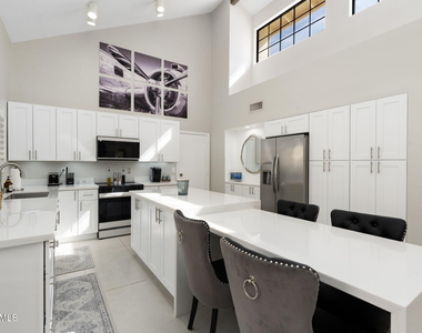 9635 E Sutton Drive - Photo Thumbnail 48