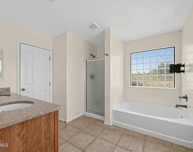 3561 E Harwell Road - Photo Thumbnail 15