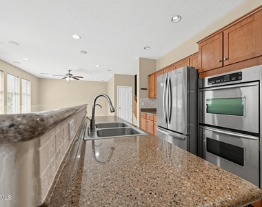 3561 E Harwell Road - Photo Thumbnail 7