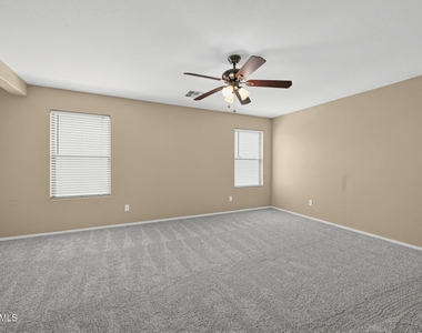 3561 E Harwell Road - Photo Thumbnail 32