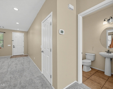 3561 E Harwell Road - Photo Thumbnail 28