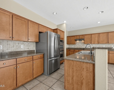 3561 E Harwell Road - Photo Thumbnail 9