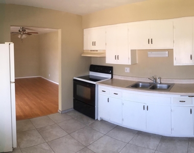 7447 W Becker Lane - Photo Thumbnail 1