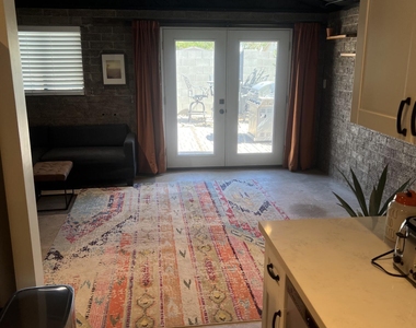1049 E Weber Drive - Photo Thumbnail 4