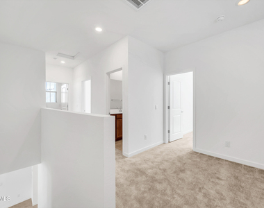 9850 E Tamery Avenue - Photo Thumbnail 28