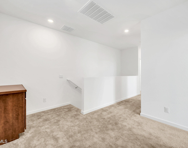9850 E Tamery Avenue - Photo Thumbnail 34