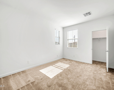 9850 E Tamery Avenue - Photo Thumbnail 25