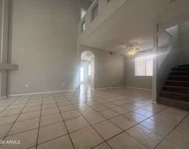 2110 E Saltsage Drive - Photo Thumbnail 1