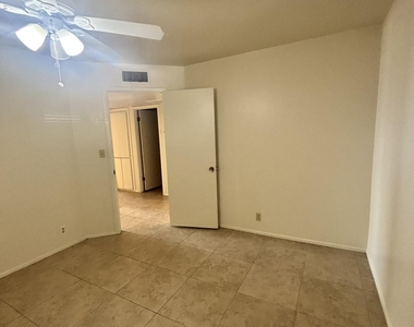 5233 E University Drive - Photo Thumbnail 21
