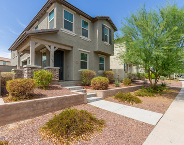 2470 N Heritage Street - Photo Thumbnail 30
