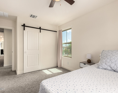 2470 N Heritage Street - Photo Thumbnail 17