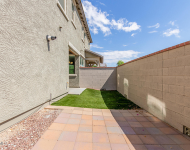2470 N Heritage Street - Photo Thumbnail 27