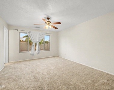 5750 W Folley Street - Photo Thumbnail 7
