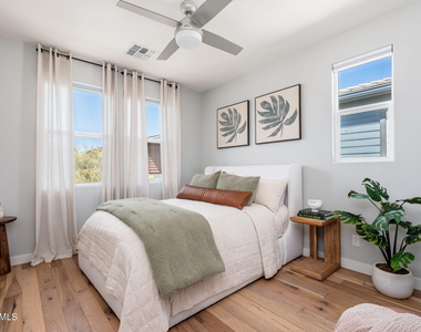 1555 E Ocotillo Road - Photo Thumbnail 22