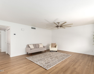 1224 N 85th Place - Photo Thumbnail 1