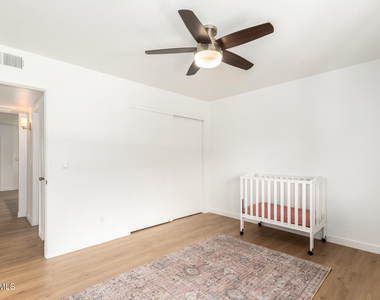 1224 N 85th Place - Photo Thumbnail 13