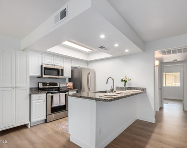 1224 N 85th Place - Photo Thumbnail 8