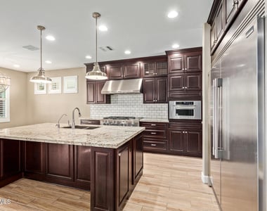 4322 S Gardenia Drive - Photo Thumbnail 13