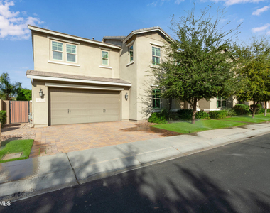 4322 S Gardenia Drive - Photo Thumbnail 1