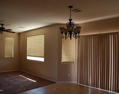 1637 E Aspen Avenue - Photo Thumbnail 4