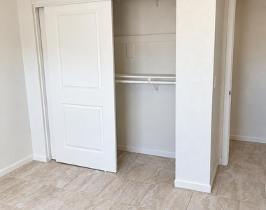 20826 E Pickett Street - Photo Thumbnail 14