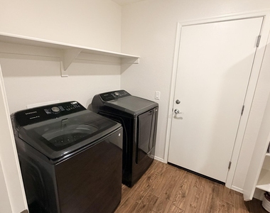 18293 N Clarence Lane - Photo Thumbnail 16