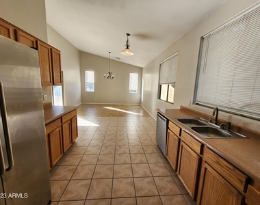 12547 W Glenrosa Drive - Photo Thumbnail 2