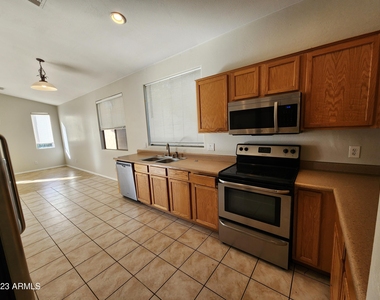 12547 W Glenrosa Drive - Photo Thumbnail 1