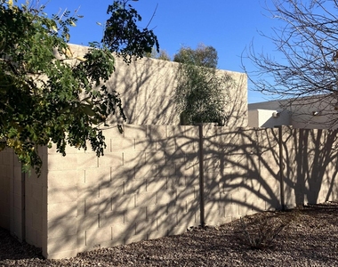 606 S Evergreen Road - Photo Thumbnail 15
