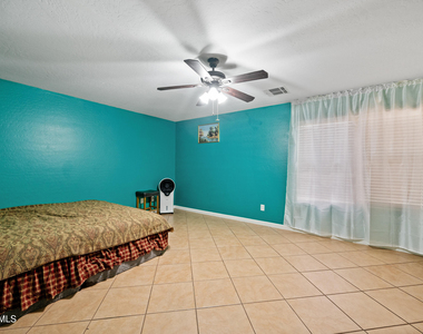 11450 E Quicksilver Avenue - Photo Thumbnail 11