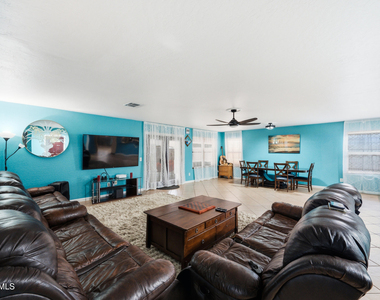 11450 E Quicksilver Avenue - Photo Thumbnail 2