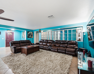 11450 E Quicksilver Avenue - Photo Thumbnail 3