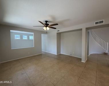 7819 S 22nd Lane - Photo Thumbnail 13