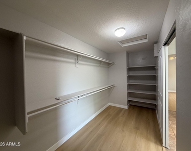 7819 S 22nd Lane - Photo Thumbnail 25