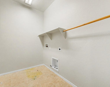 15437 W Monterosa Street - Photo Thumbnail 22