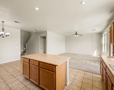 15437 W Monterosa Street - Photo Thumbnail 6