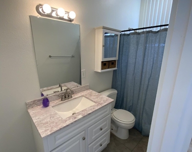 2614 N 46th Street - Photo Thumbnail 13