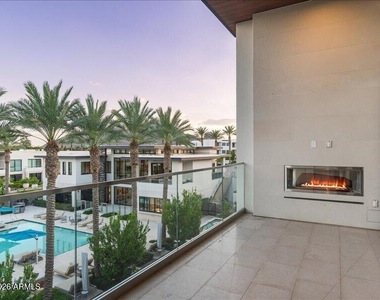 6587 N Palmeraie Boulevard - Photo Thumbnail 6