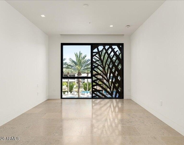 6587 N Palmeraie Boulevard - Photo Thumbnail 23