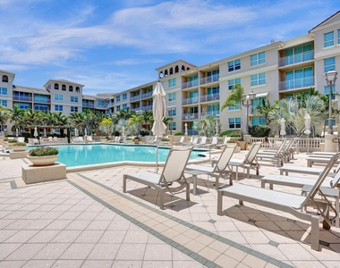 99 Se Mizner Boulevard - Photo Thumbnail 1