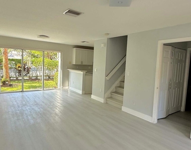 2281 Nw 171st Terrace - Photo Thumbnail 19